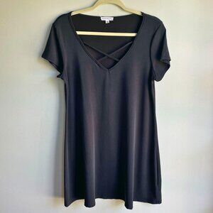 Socialite Black Criss Cross V-Neck T-Shirt Mini Dress | Size L​